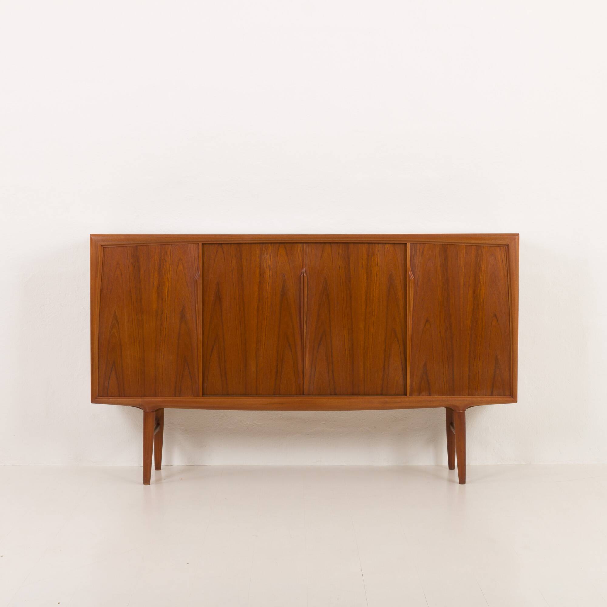 Omann Jun mid-century teak credenza, Denmark 1950s