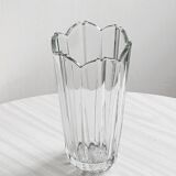 Crystal vase large flower petals.
