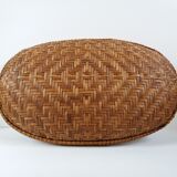 Empty basket woven rattan pocket