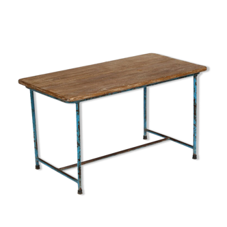 Table basse ancienne table d'ecolier vieux teck et metal 94x49x53cm