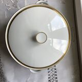 Fine porcelain table service