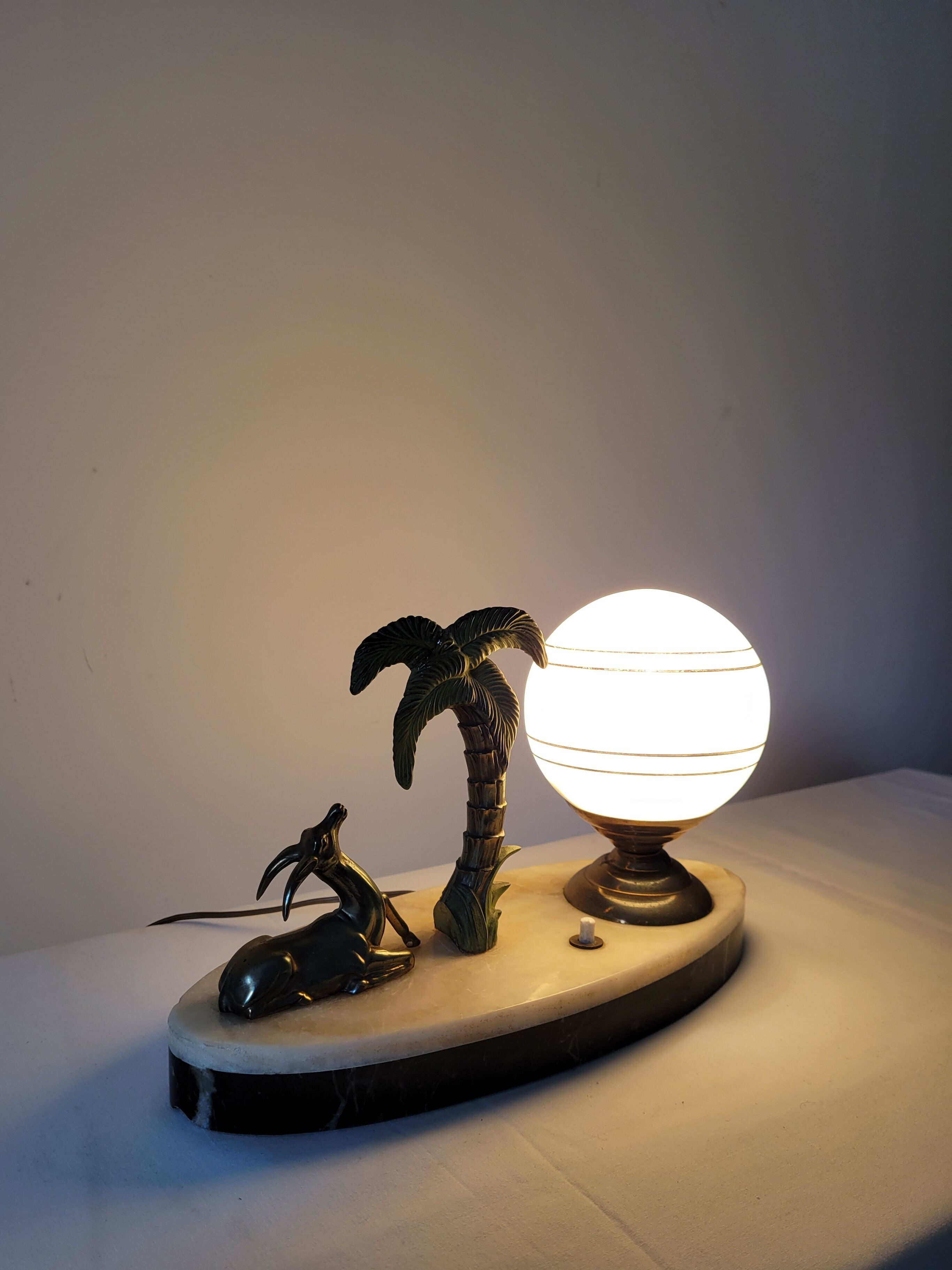 Marble night light lamp with antelope