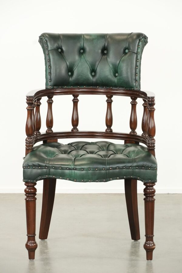 Chaise de bureau / chaise d'appoint Chesterfield en cuir de vache marbré vert classique