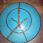 Enamel plate partitioned blue and bird decorations