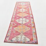 Rare Couloir Vintage Anatolie | Rose & Saumon Tones Runner Rug, 90x370 Cm