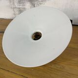 Opaline suspension