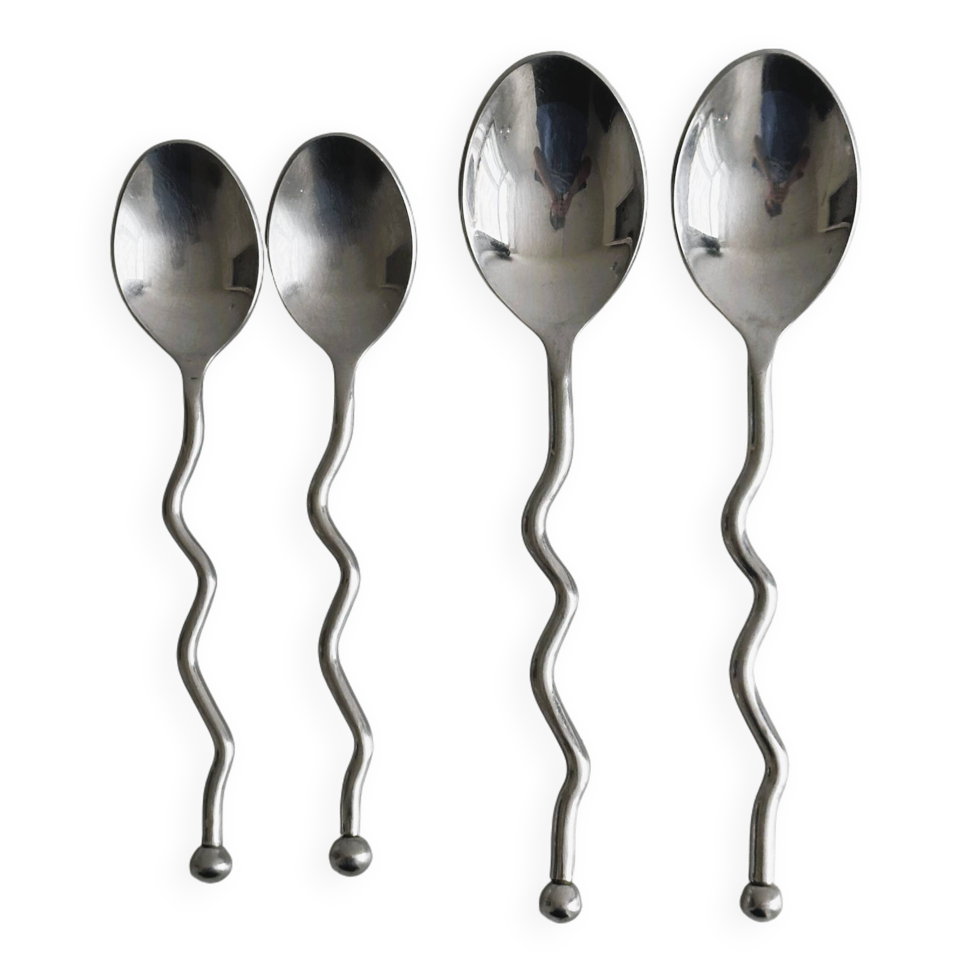 Set of 4 silver-plated metal spoons