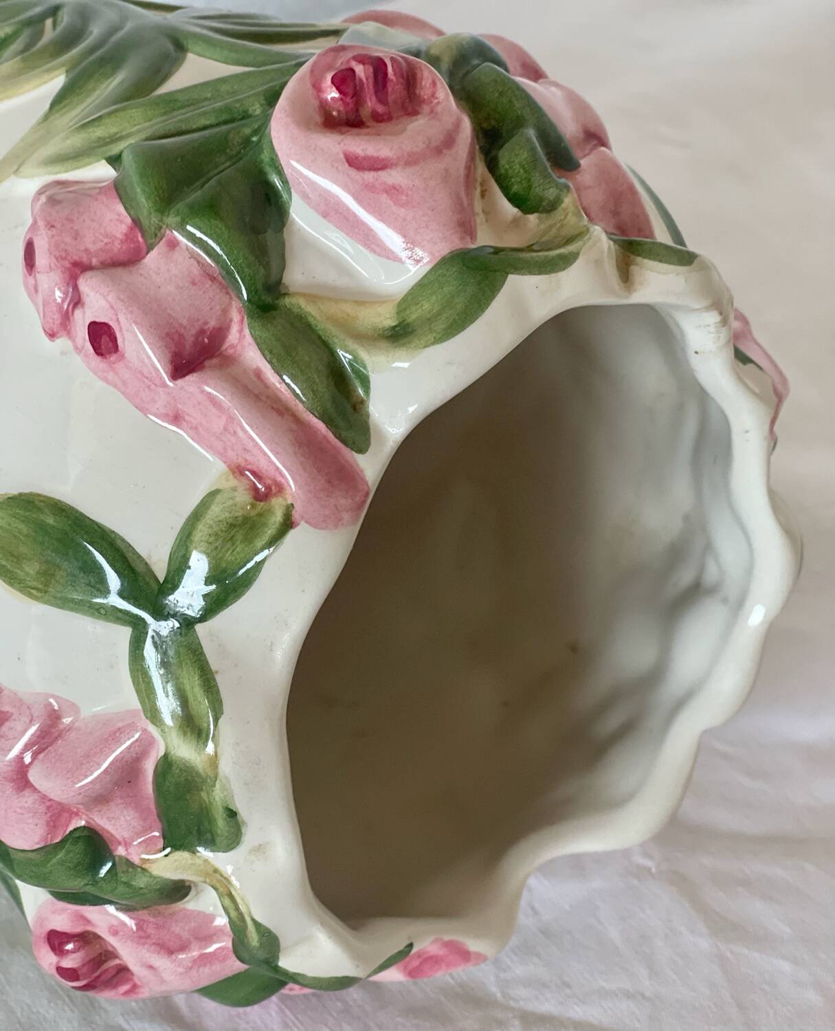 Slip vase.
