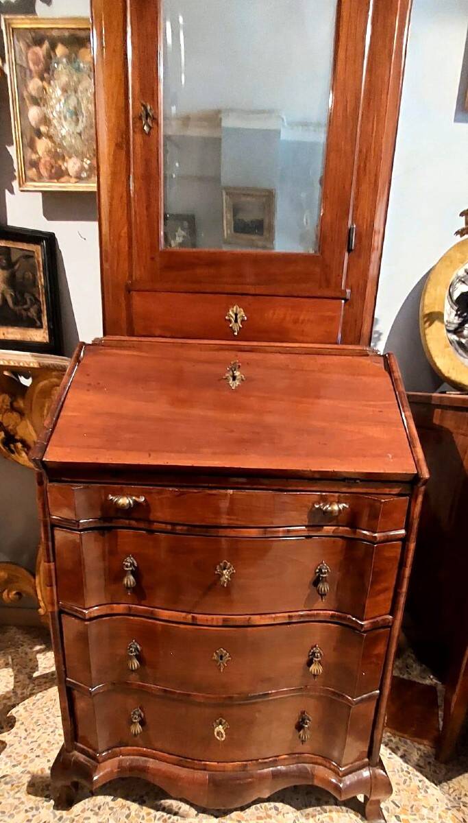 Small 18th century walnut trumeau L.72 CM