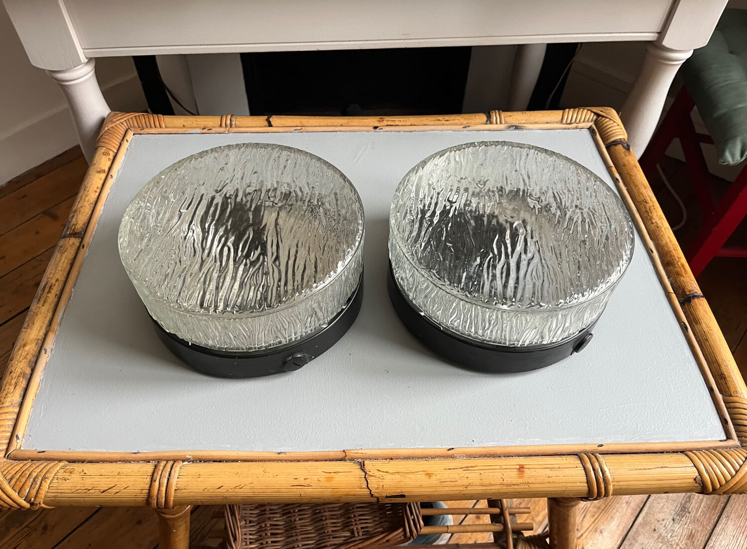 Round industrial wall light from the 1980s.