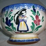 Tureen for onion soup