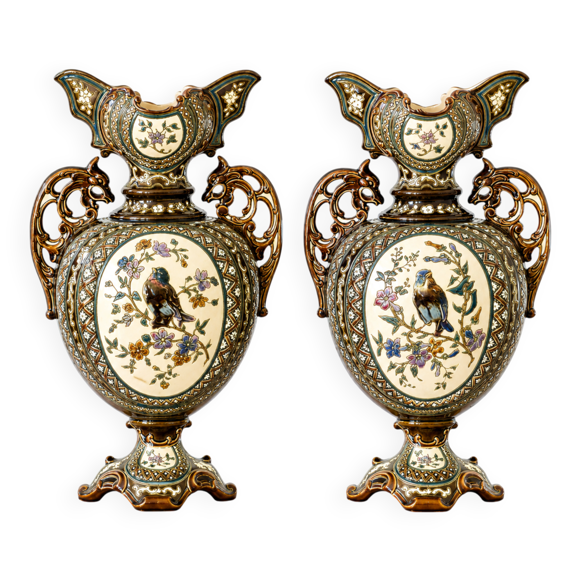 Paire de vases balustres en majolique de 1885 signés Gerbing & Stephan