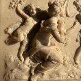Marble bas-relief tableau of Putti