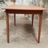 Scandinavian table extansible