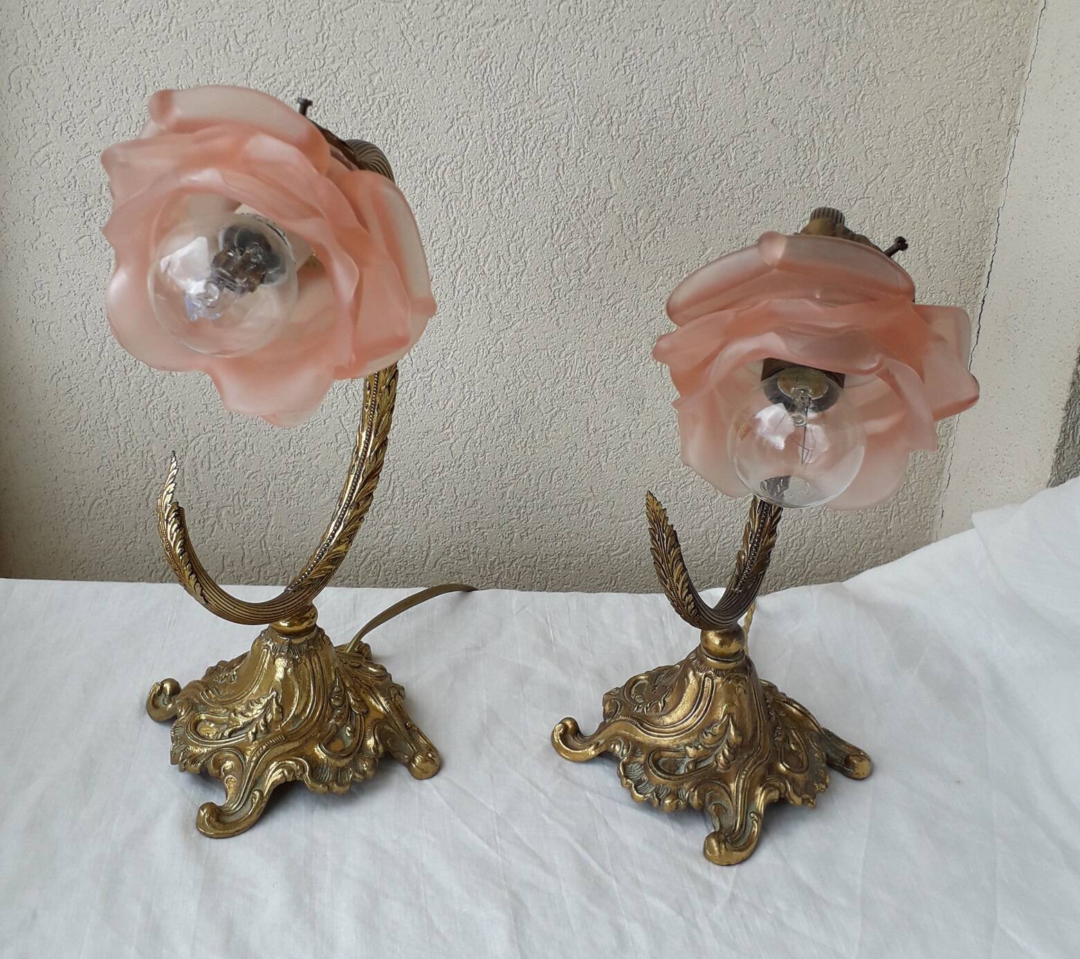 2 lampes en bronze et verre