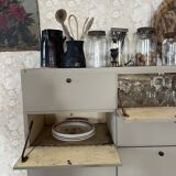 Clamshell cabinet