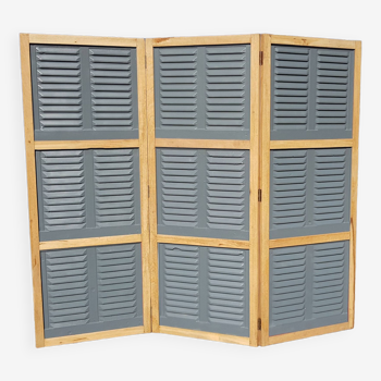 Screen - workshop divider