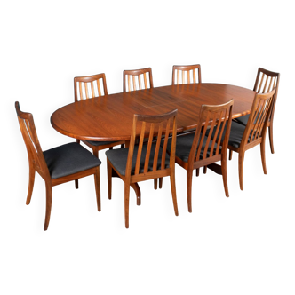 Table à manger et 8 chaises rétro en teck des années 1960 par G Plan Victor Wilkins