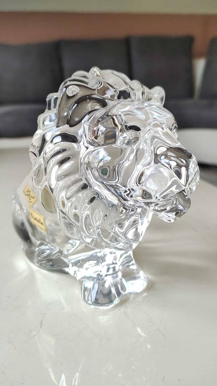 Lion effigy ashtray/Vannes Le Châtel/Art Vannes France