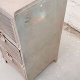 4 industrial workshop maids