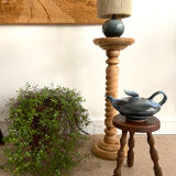 Turned wooden column