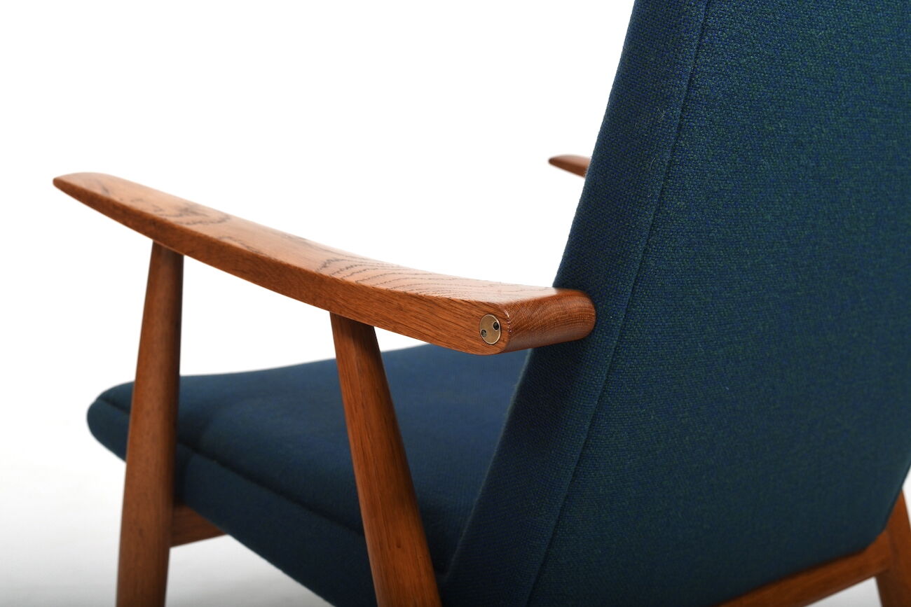Fauteuil GE-260 en chêne par Hans J. Wegner années 1950
