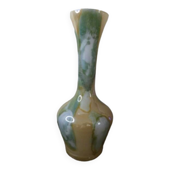 joli vase ,soliflore en verre ,opaline , couleur nacrée (slg)