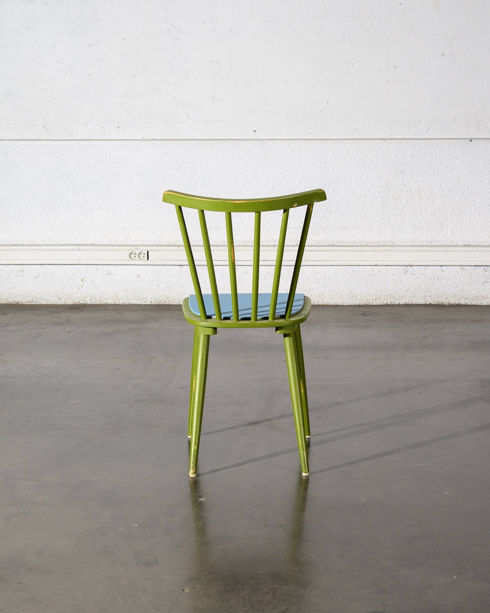 Lot de 3 chaises scandinaves
