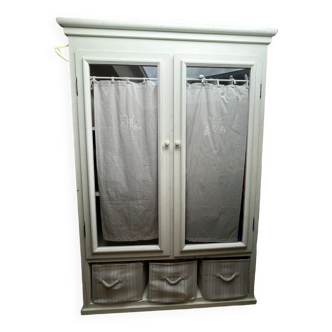 Armoire