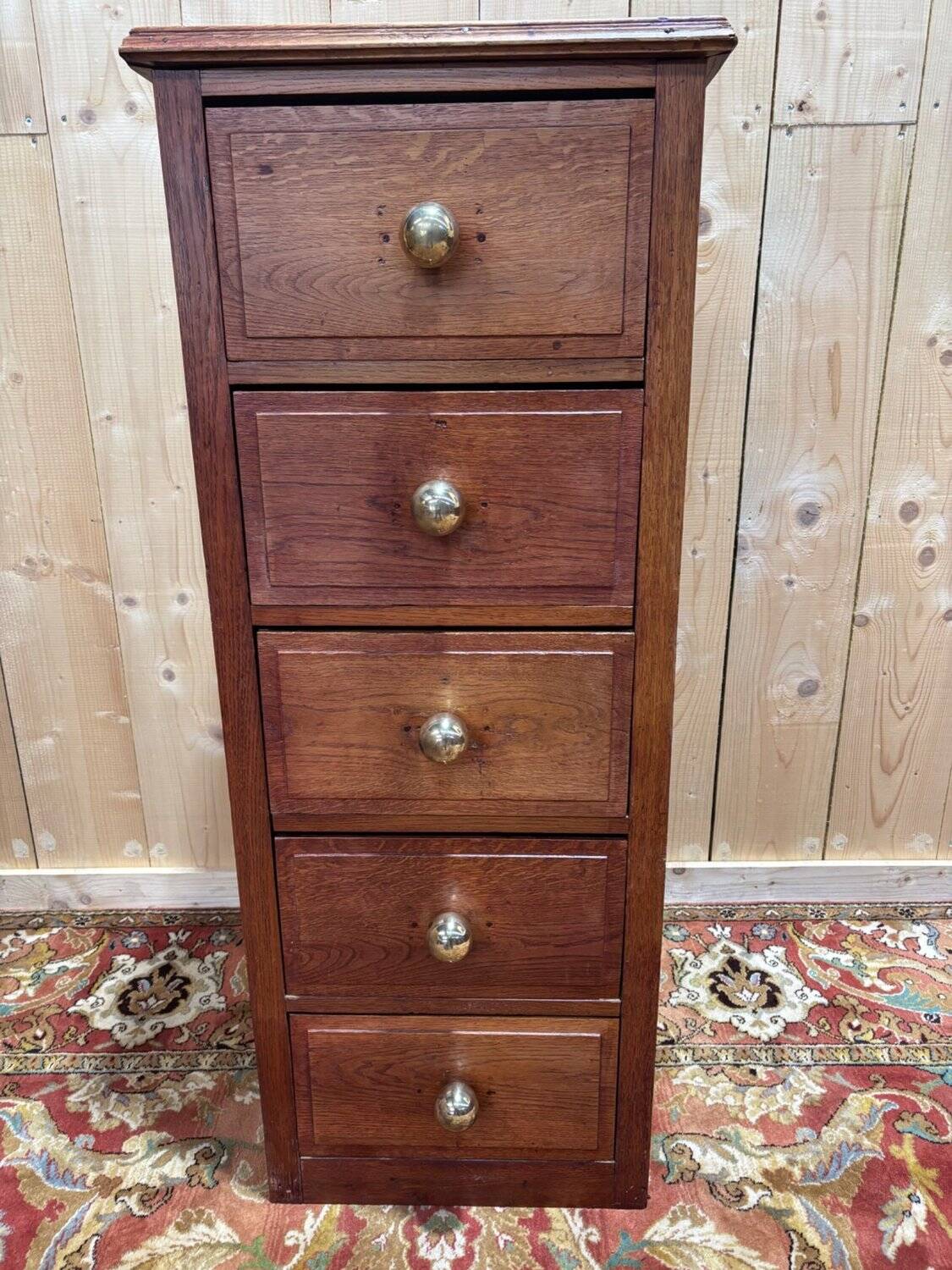 Antique oak chest of drawers - late 19th/early 20th century.