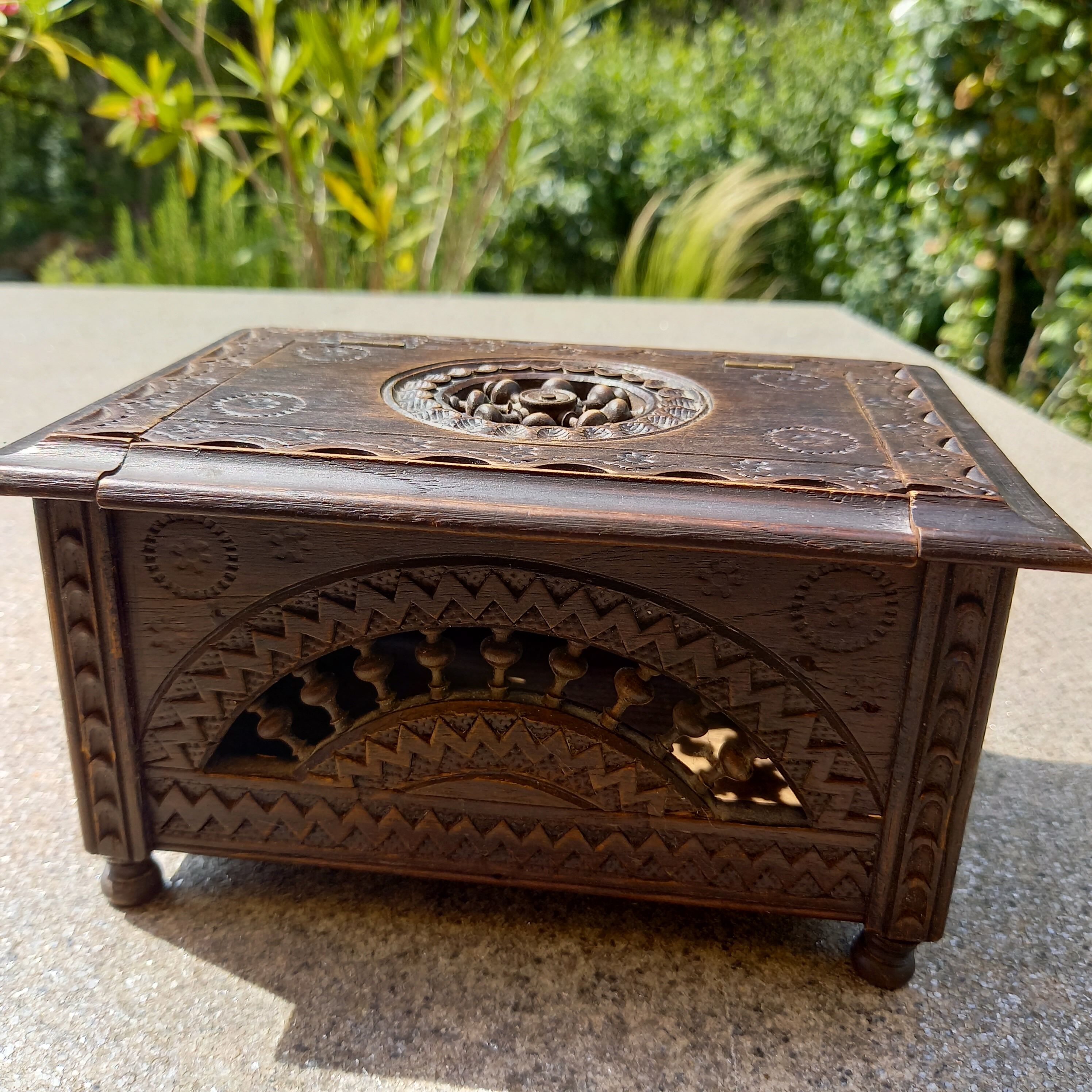 Coffret bois breton vintage