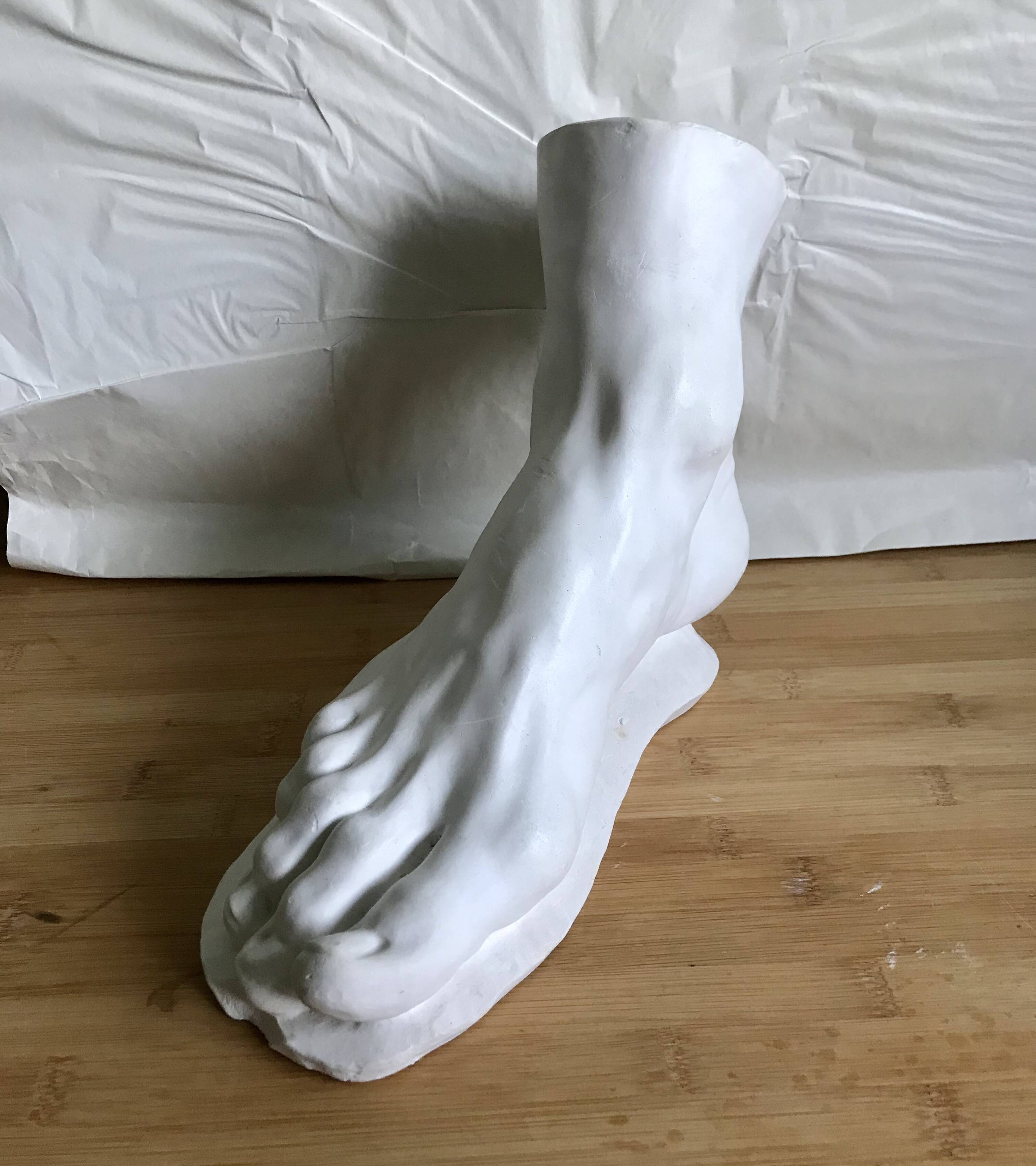 ITALIAN PLASTER FOOT CAST