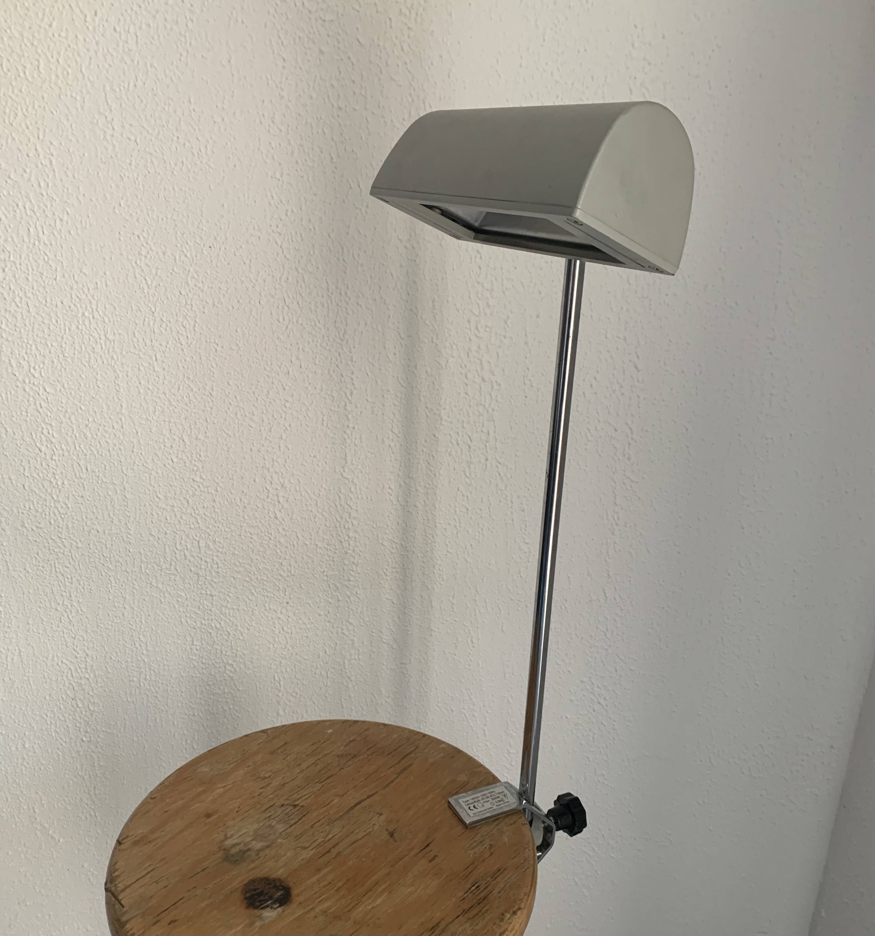 Lampe grise et chromée, 1980