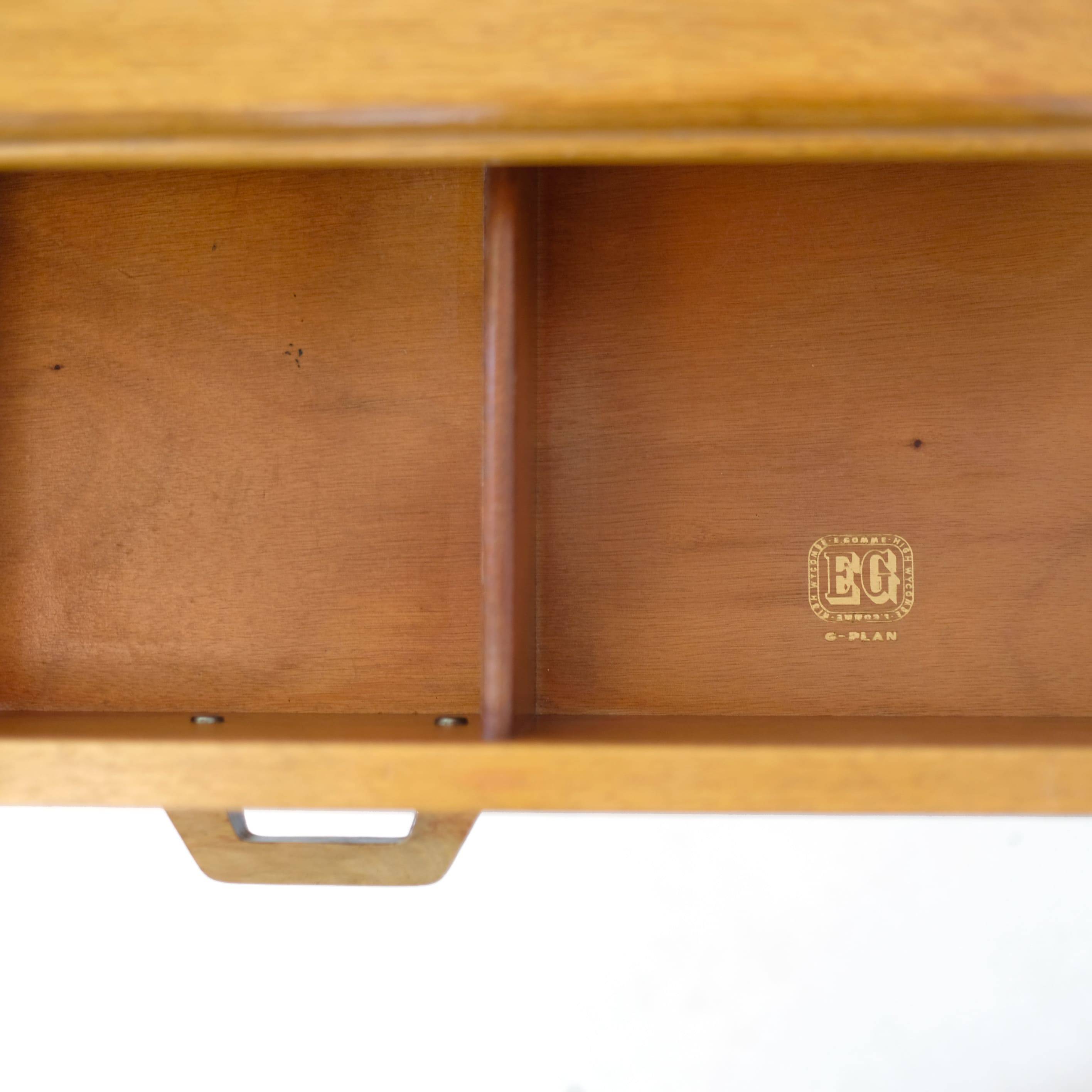 Ernest Gomme for G Plan, hairdresser from the 60s.