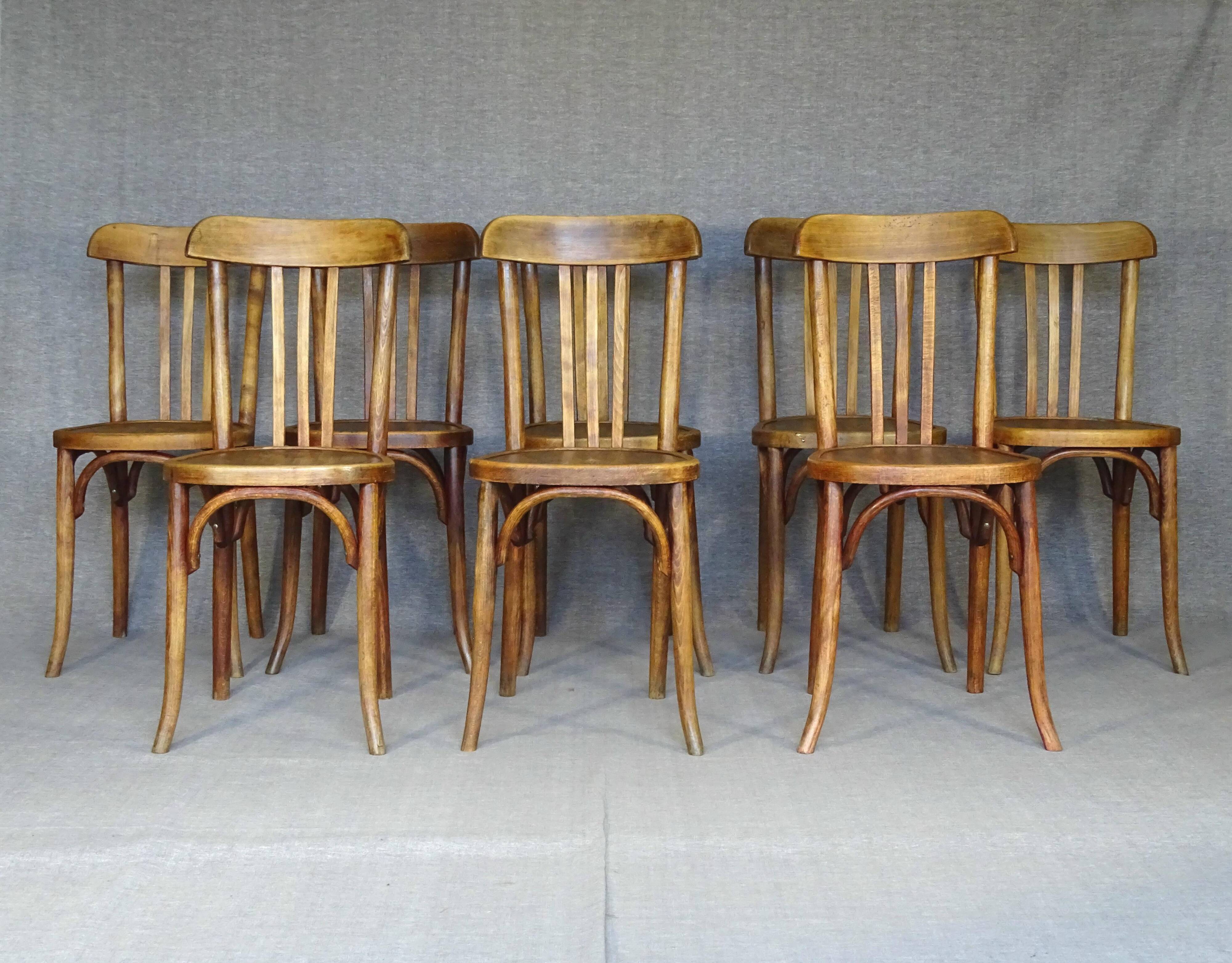 Set of 8 Fischel bentwood Bistrot chairs circa 1930