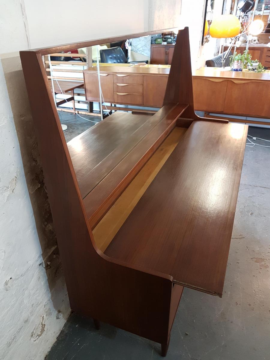 Enfilade mirror 50s