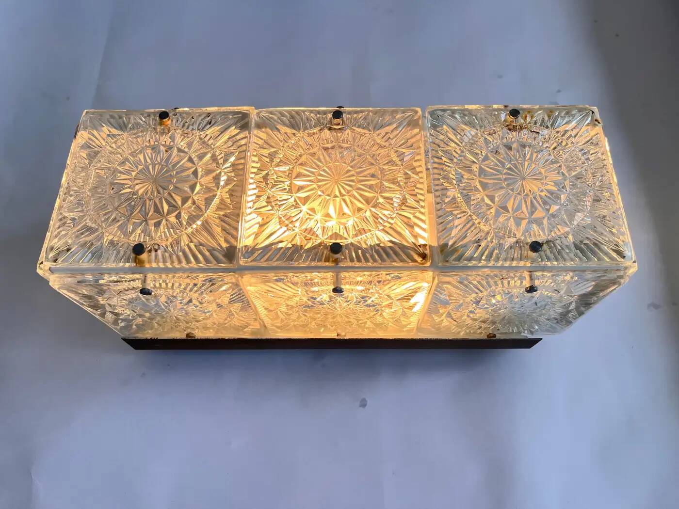 Paire de grandes appliques murales en verre au design des années 50 par Kamenický Šenov, années 1970.