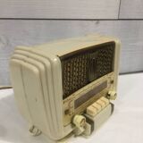 Pygmy radio