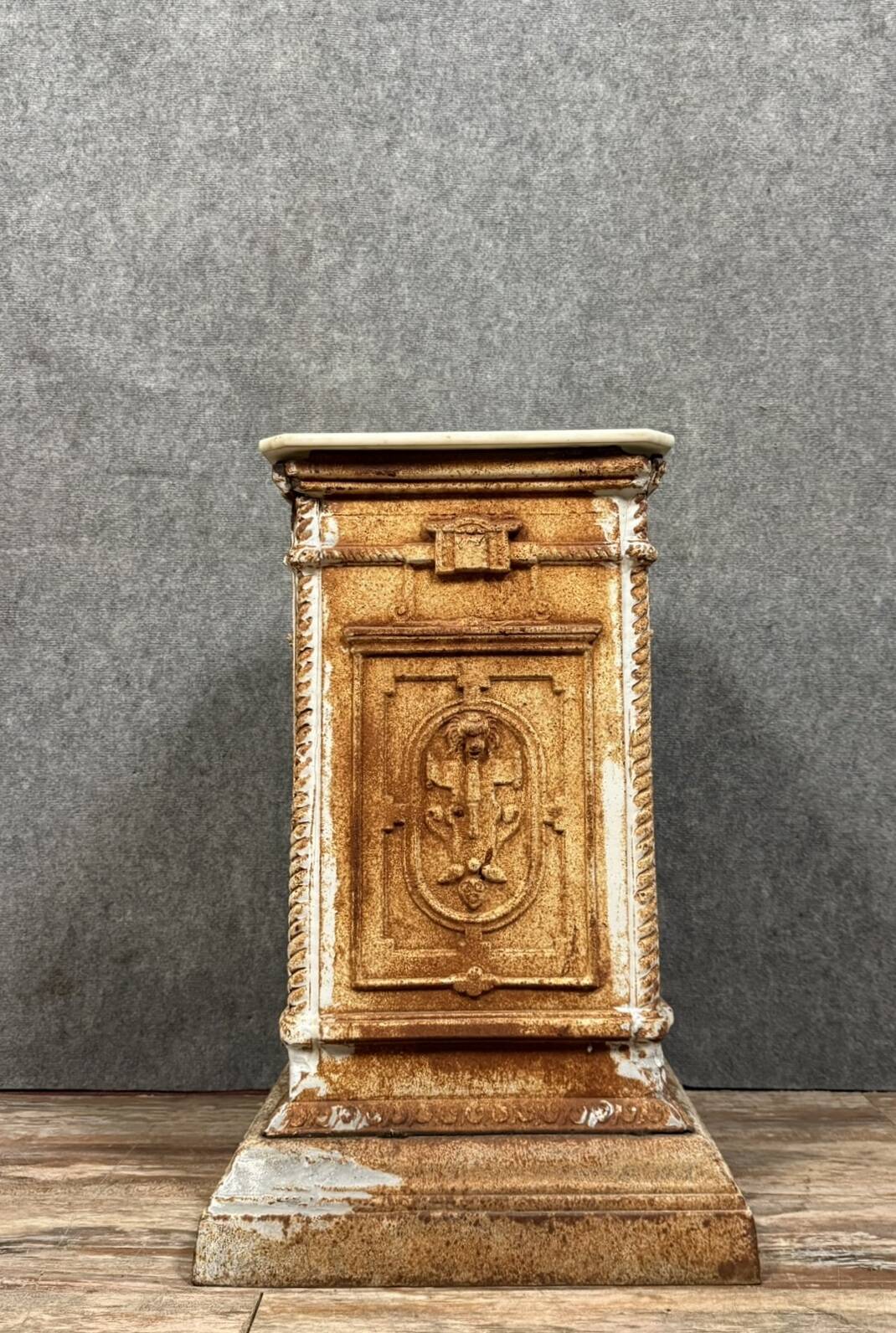 Renaissance style cast iron pedestal column
