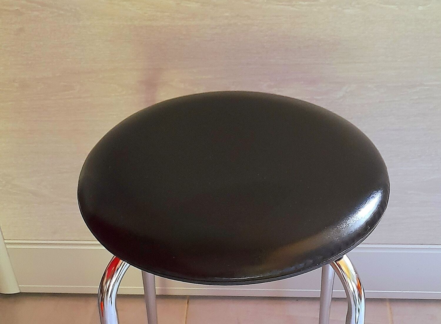 70s chromed metal stool