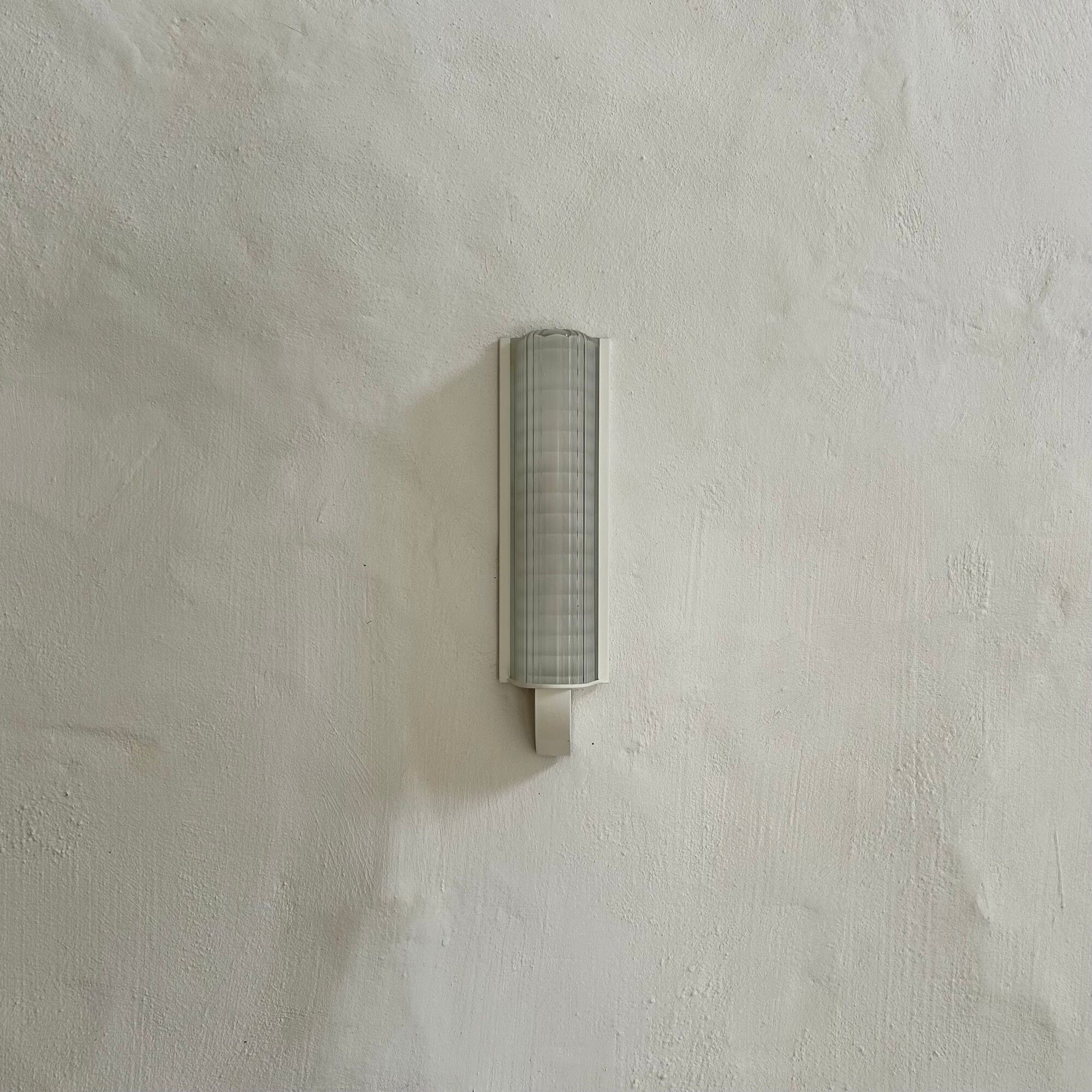 Holophane wall light