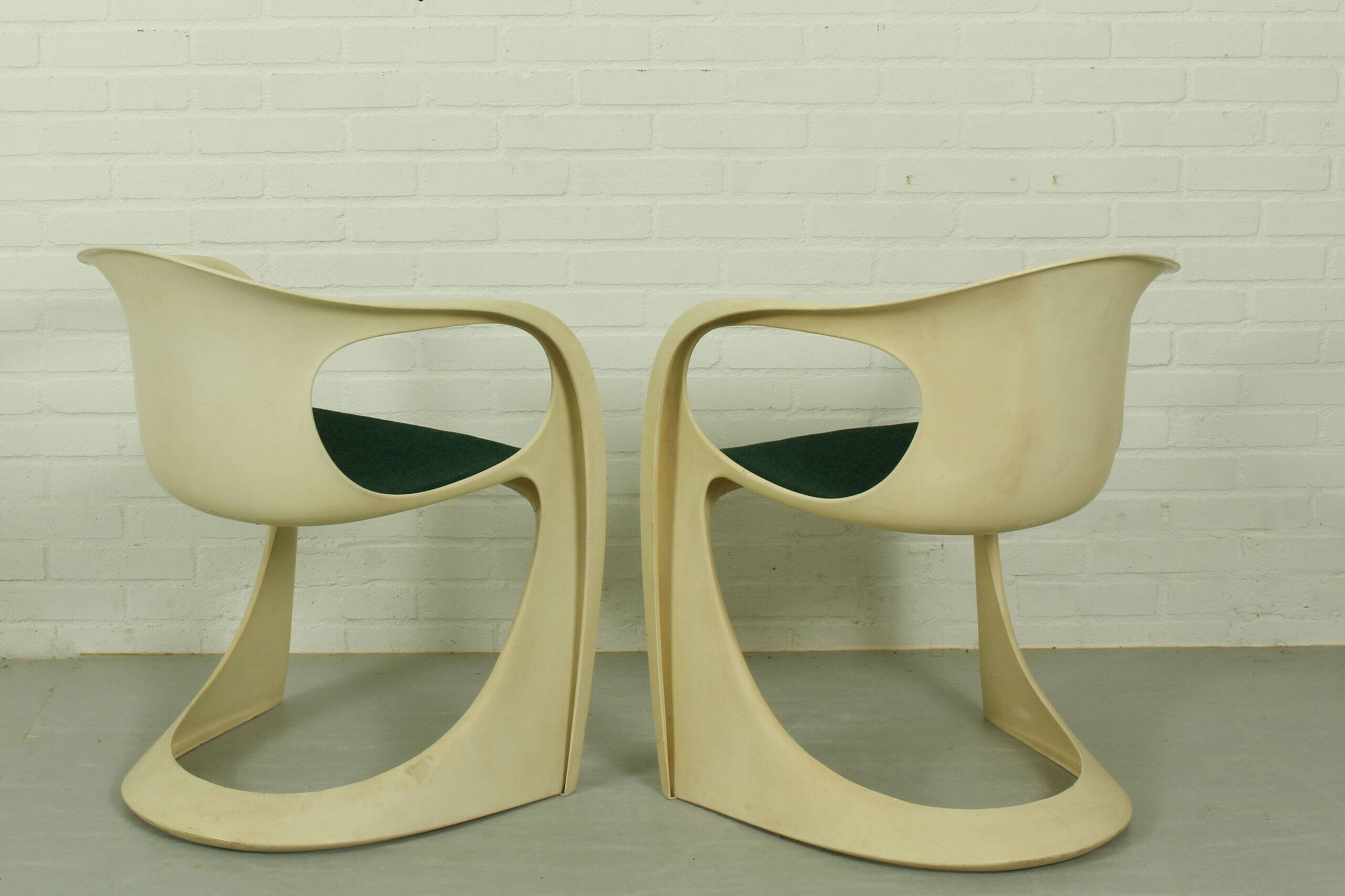 Paire de fauteuils Casalino par Alexander Begge pour Casala – Design de l'ère spatiale (années 1970)