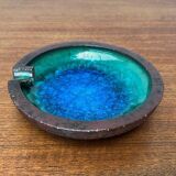 Ashtray or bowl in brutalist studio pottery by Gerhard Liebenthron, mid-century, 1960s, 1968.