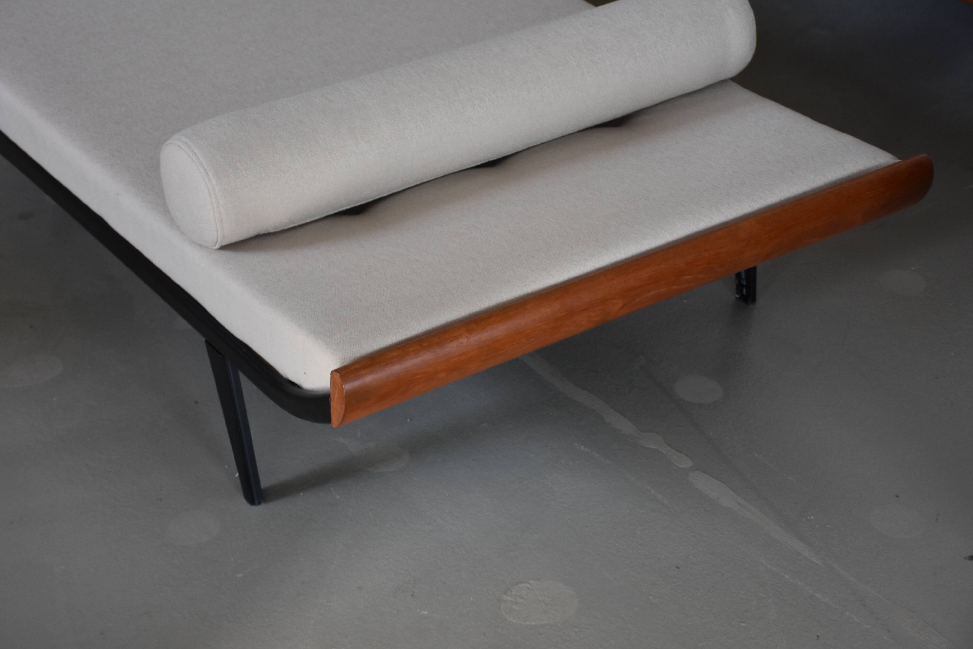 Mid Century Daybed CLeopatra 1960s