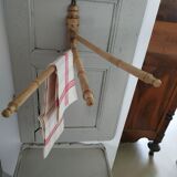 Tea towel holder