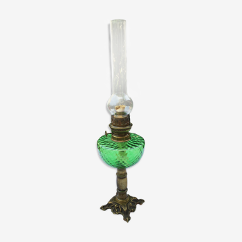 Bronze foot glass petrole lamp