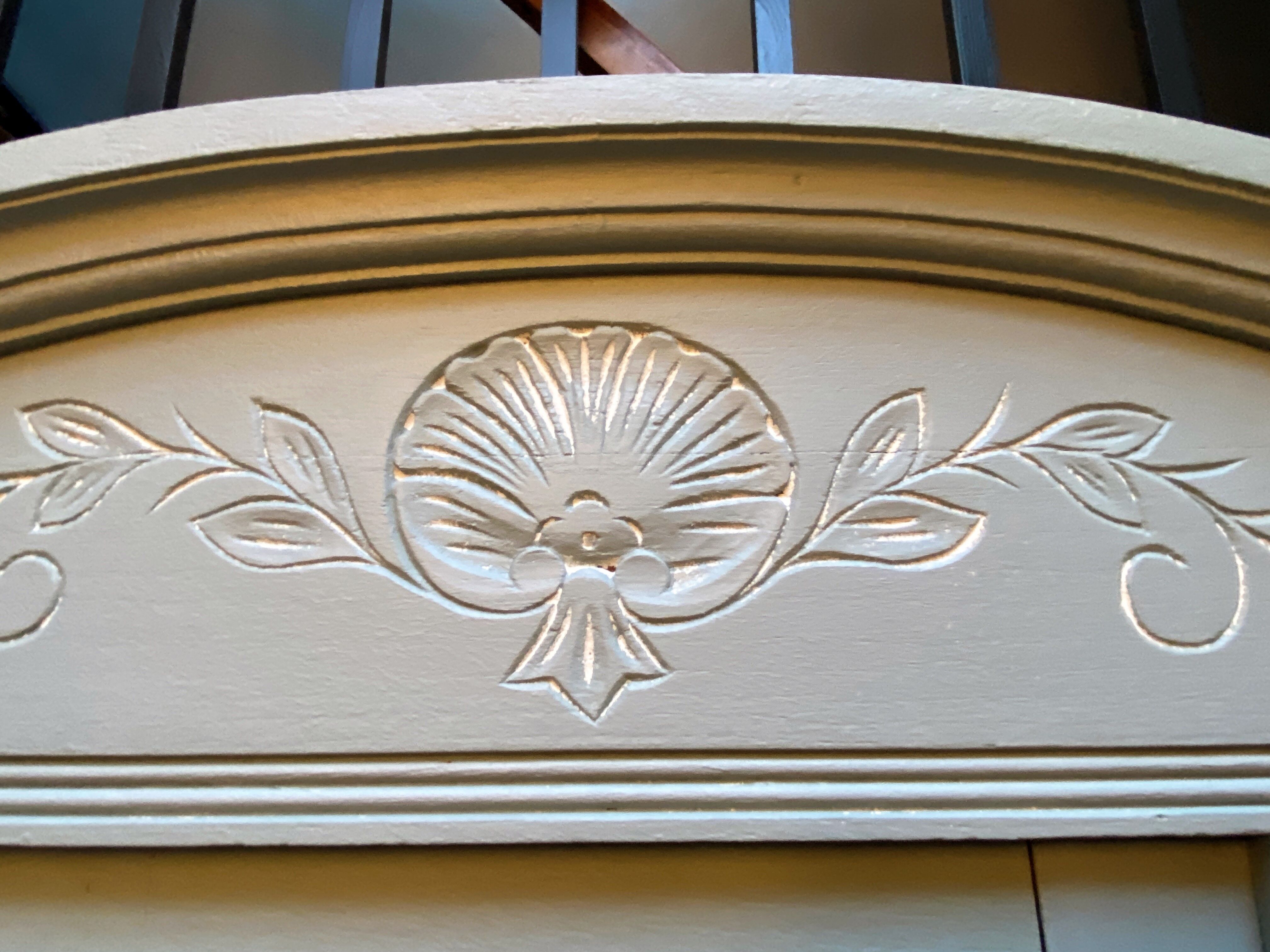 Two-body buffet cupboard