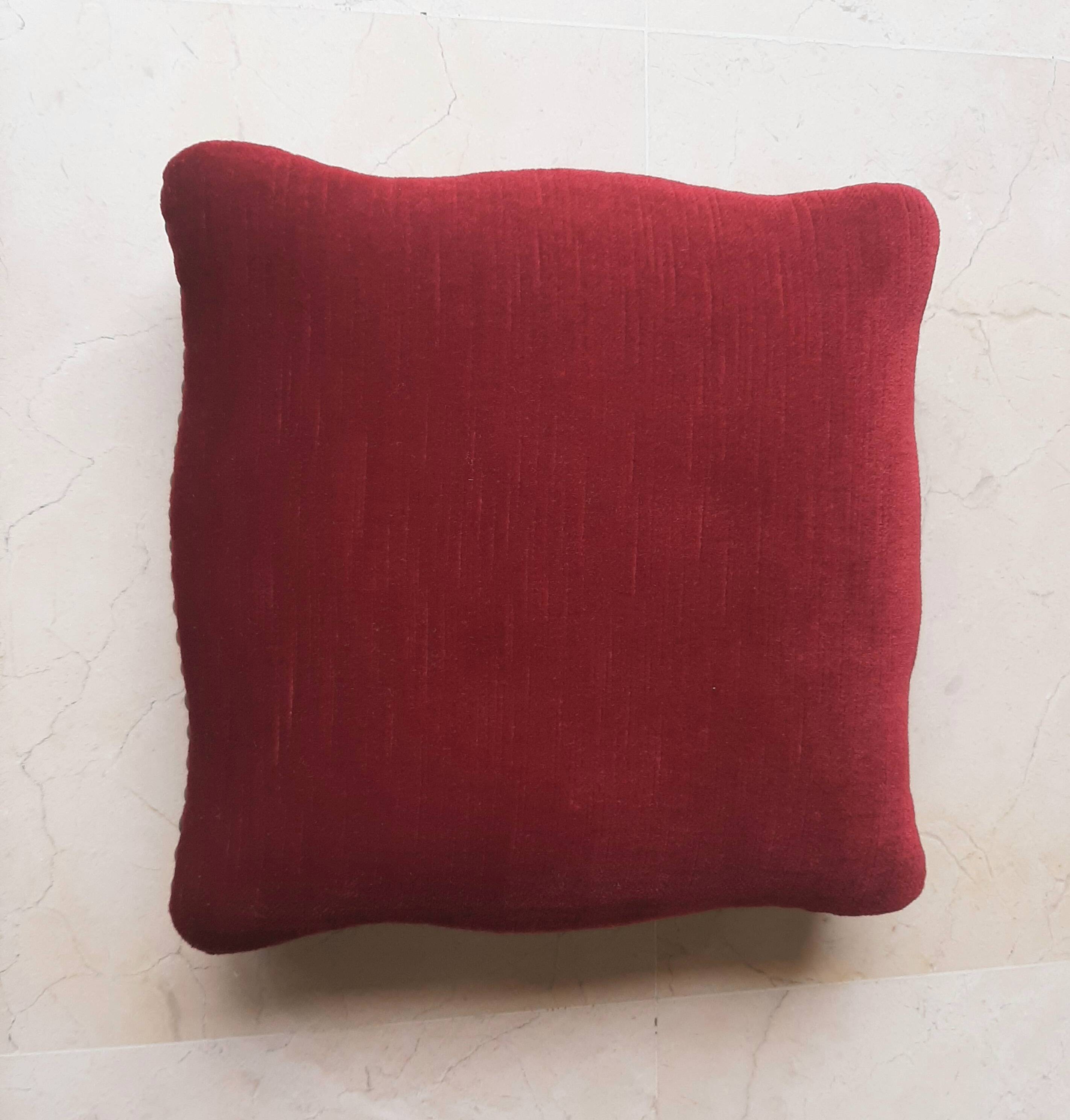 Napoleon III red velvet footrest