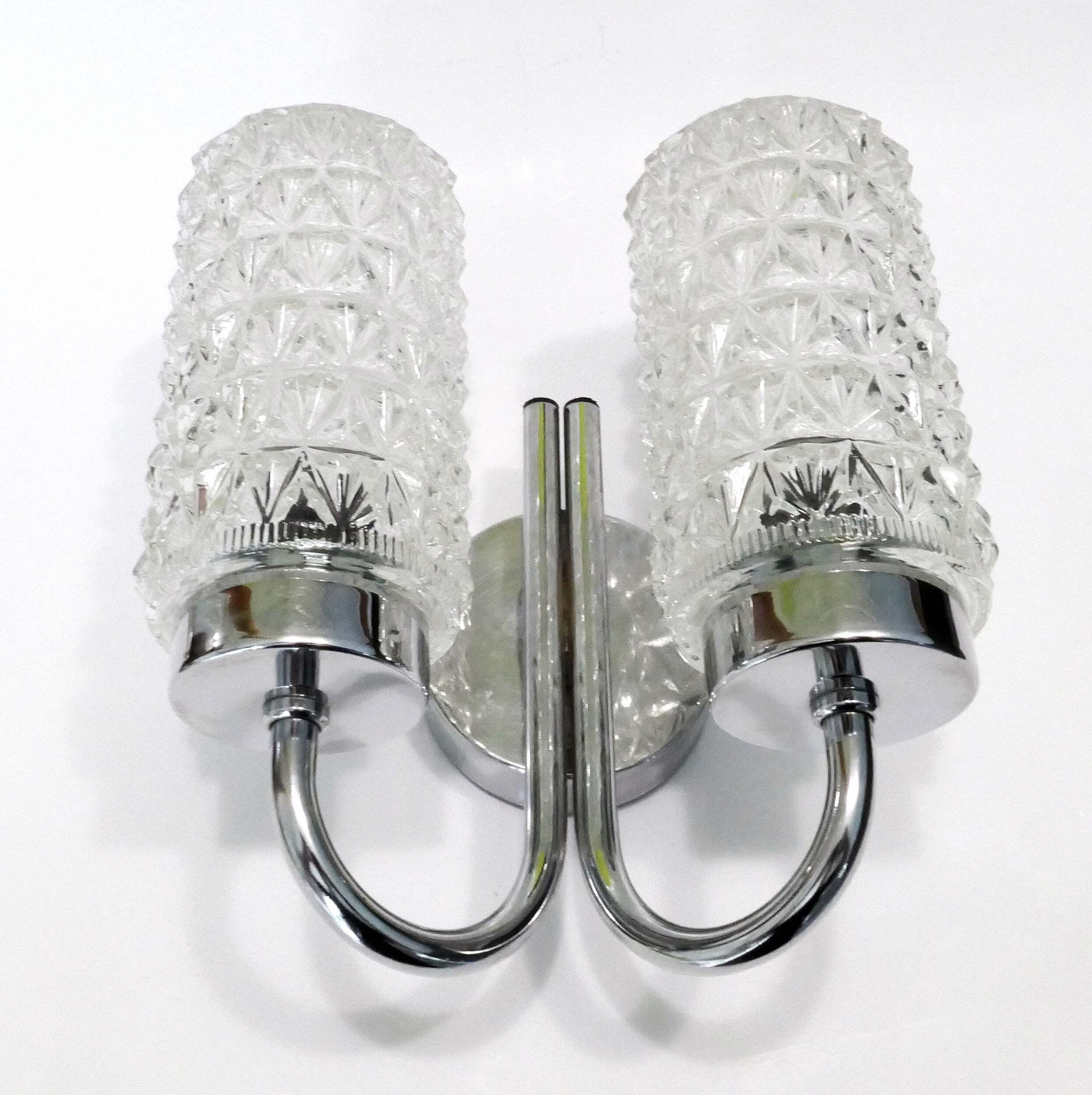 Double wall lamp 1970's chrome and glass