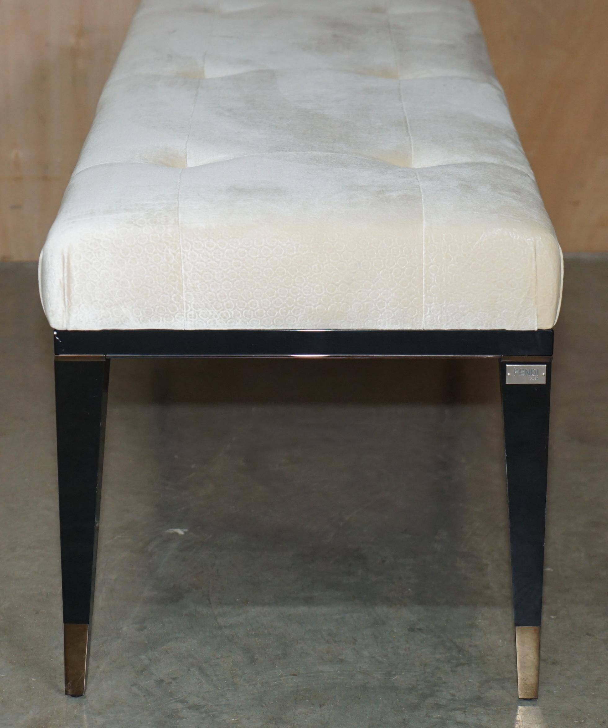 Chesterfield buttoned entrance bench in Fendi Casa velvet